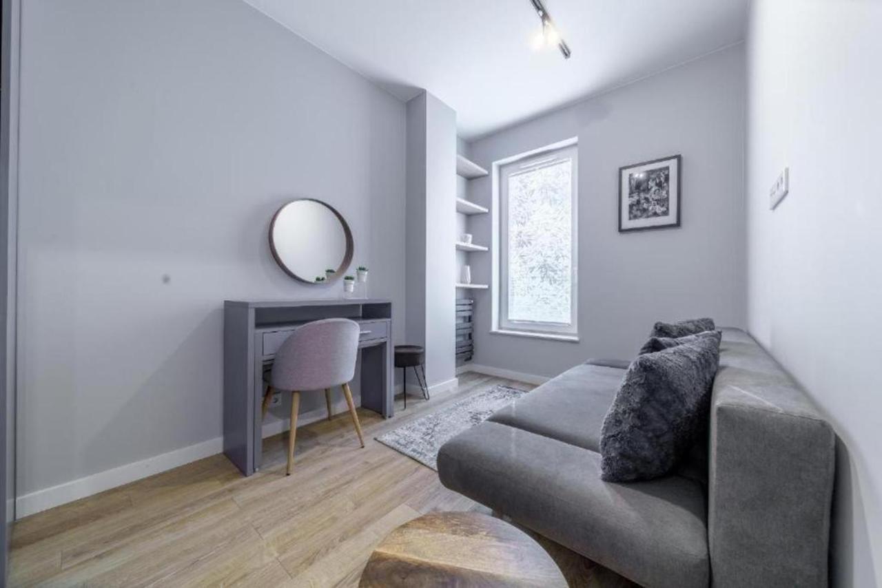 Spacious And Cozy-City Center-Snn65\59 Warszawa Eksteriør billede